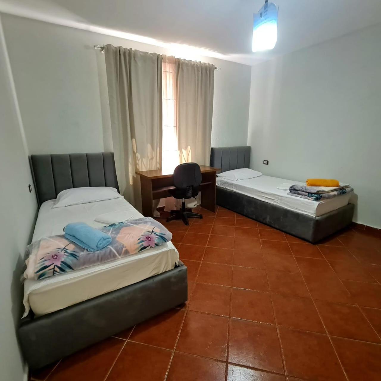 Calmly, Spacious Apartment Next To Usa Embassy Tirana Exterior photo